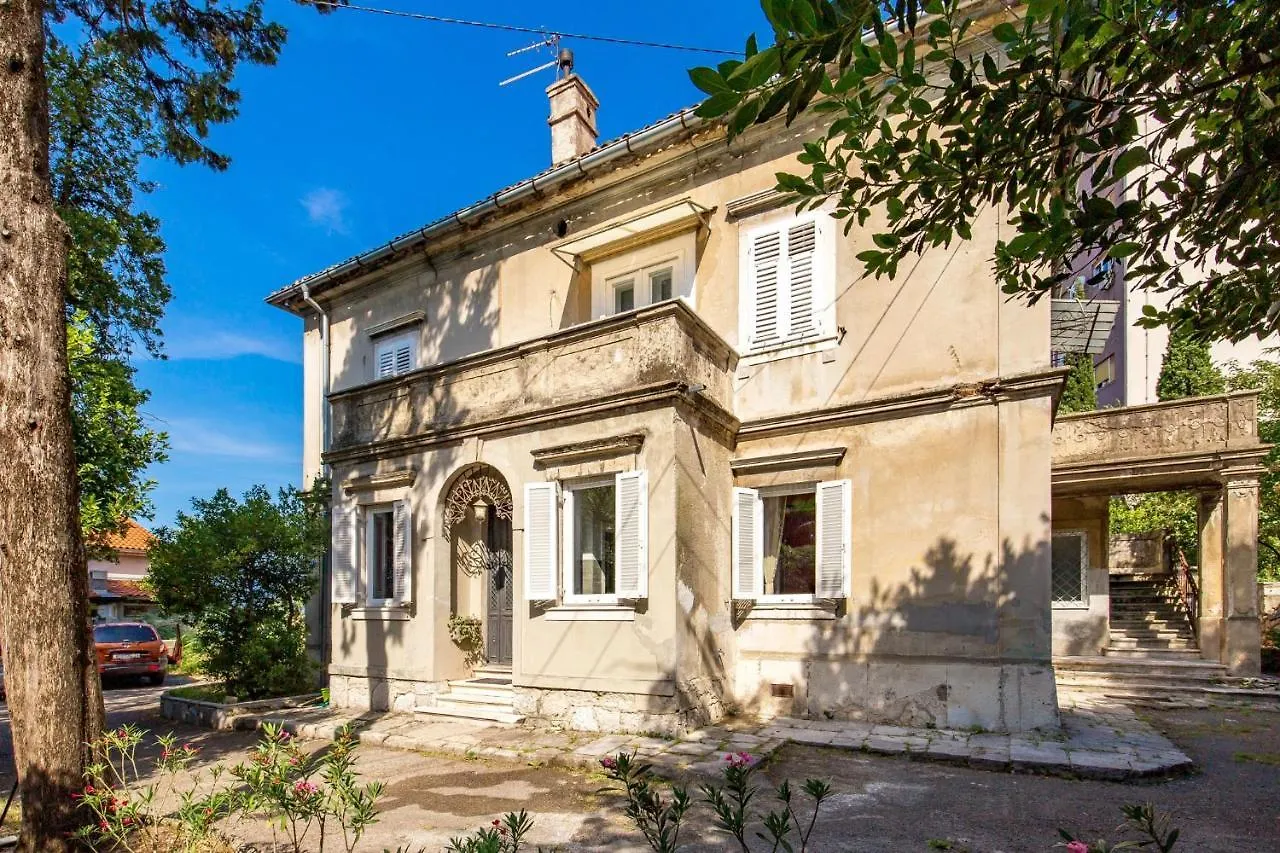 Villa Carolina Rijeka